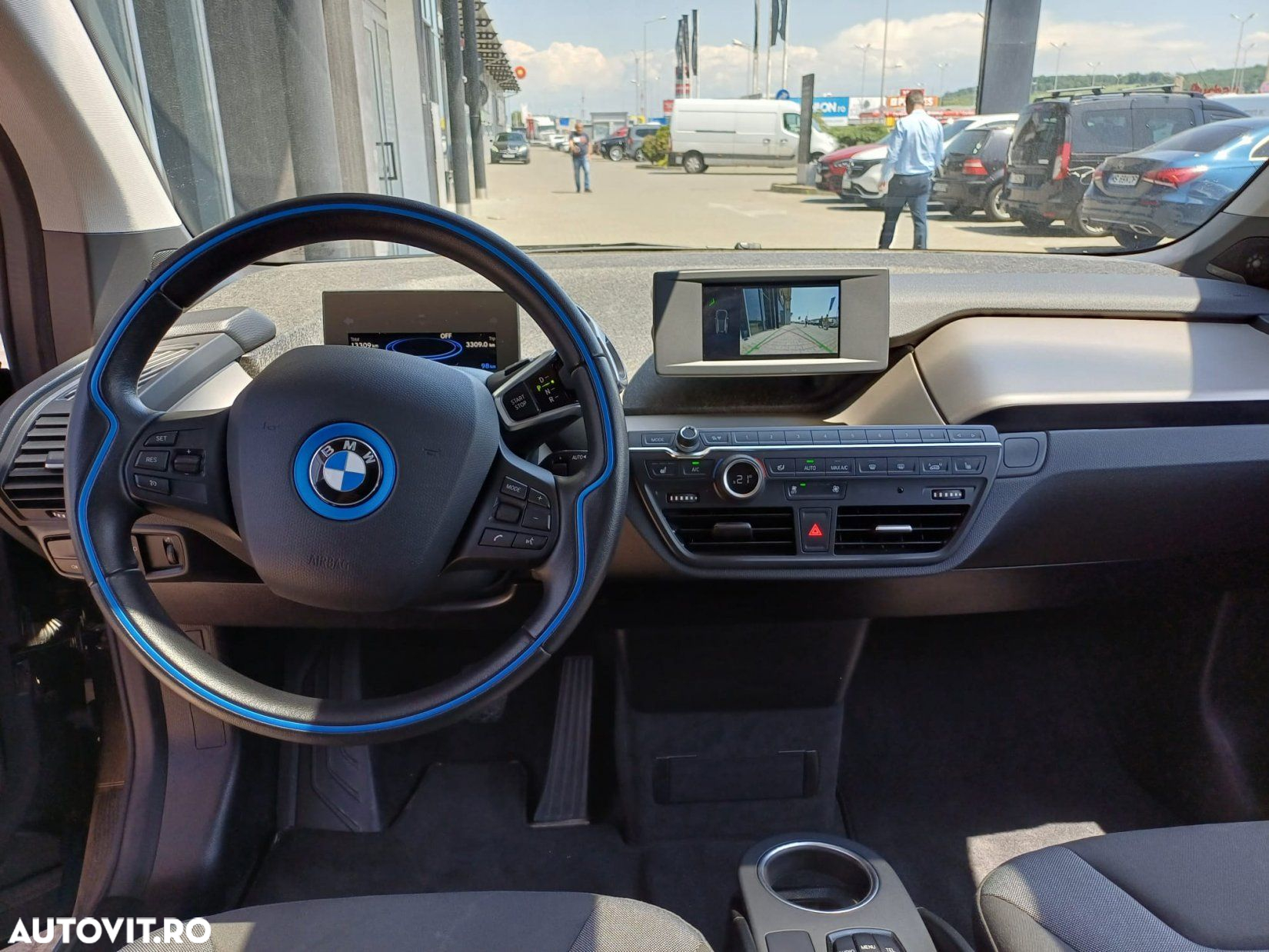 BMW i3 - 8