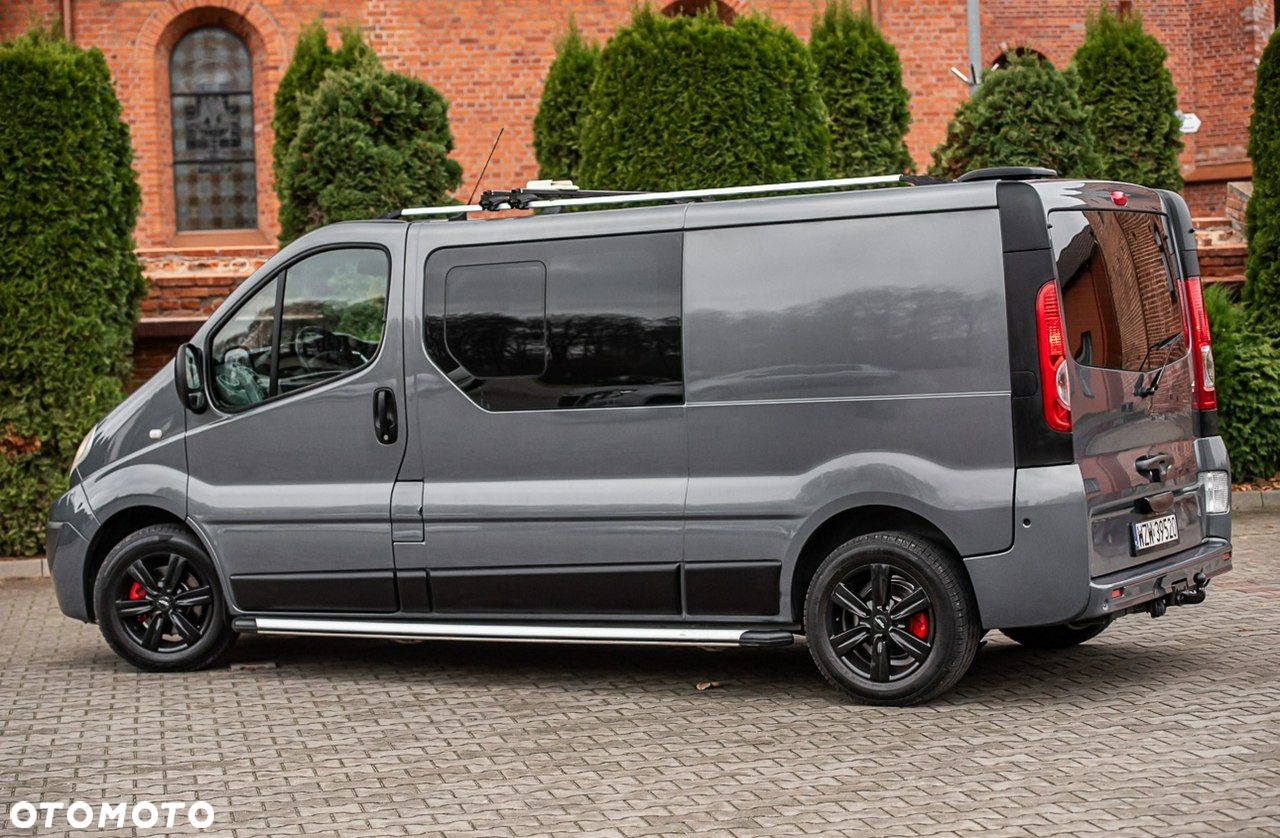 Renault Trafic - 12