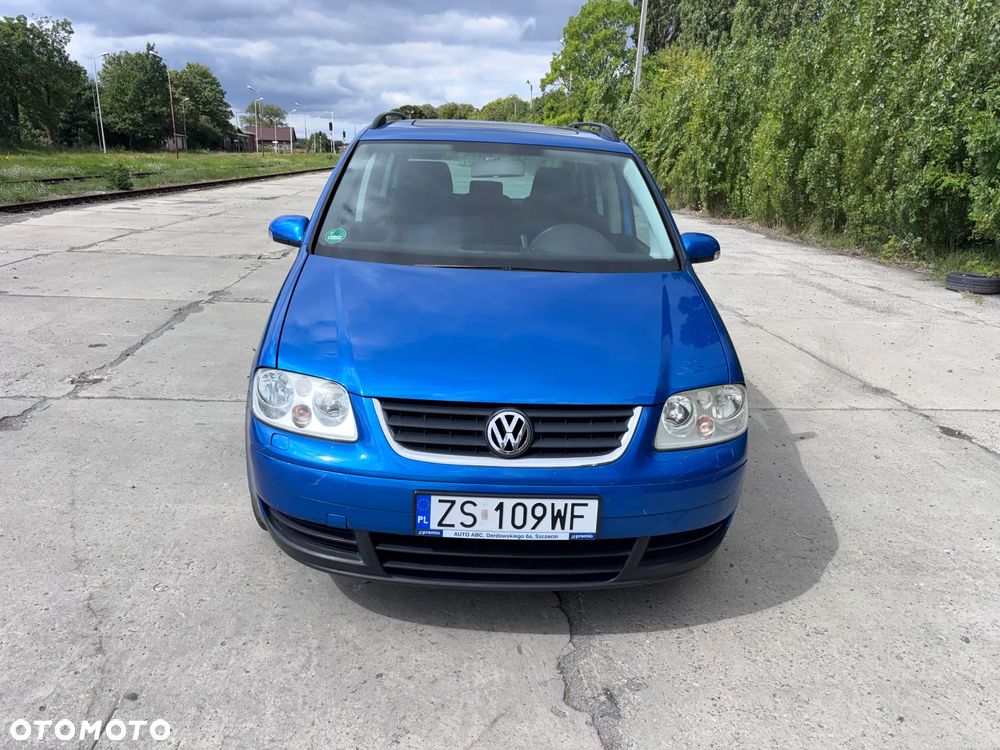 Volkswagen Touran 1.6 FSI - 2