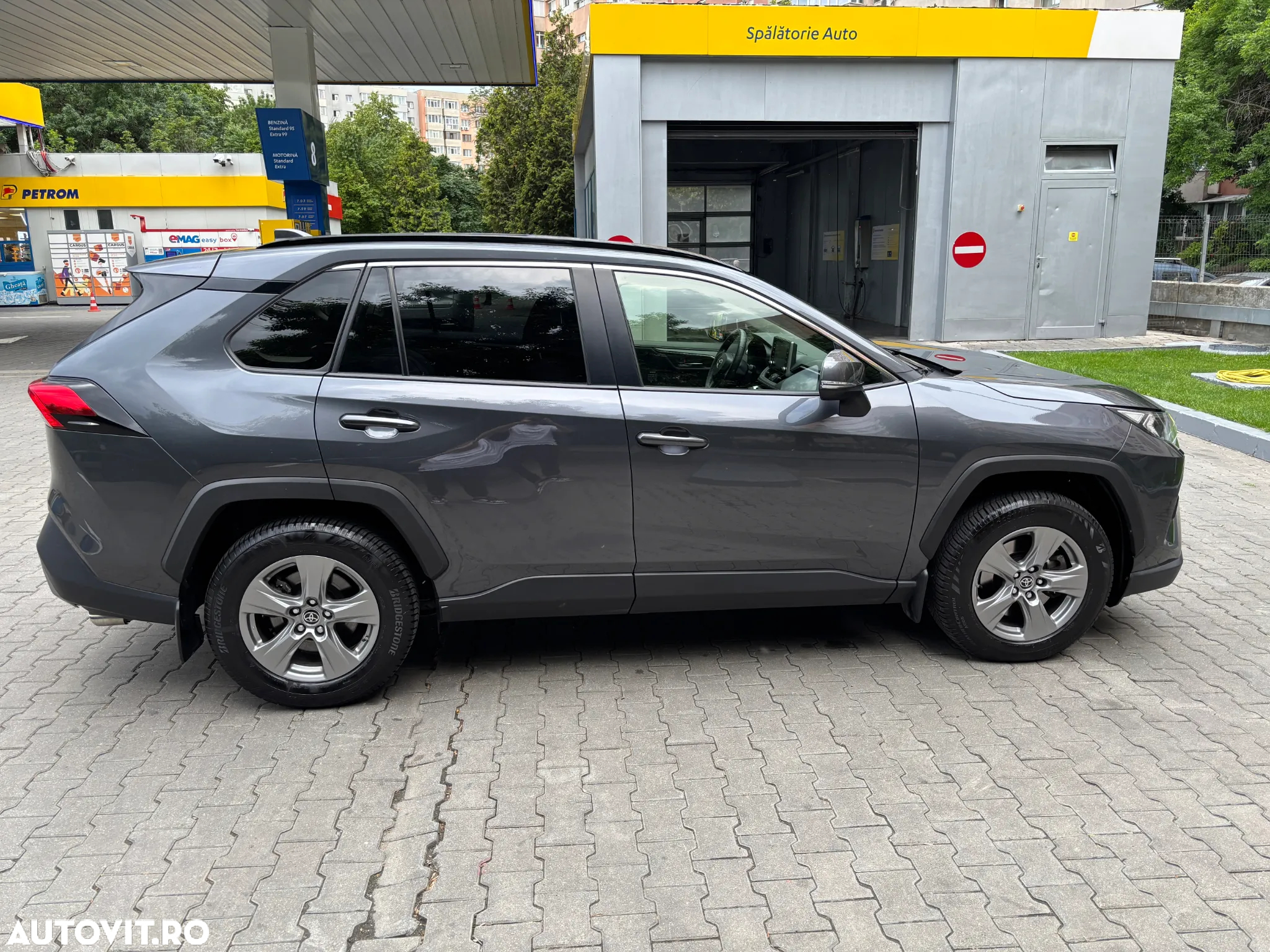 Toyota RAV4 2.0P CVT AWD Dynamic - 13