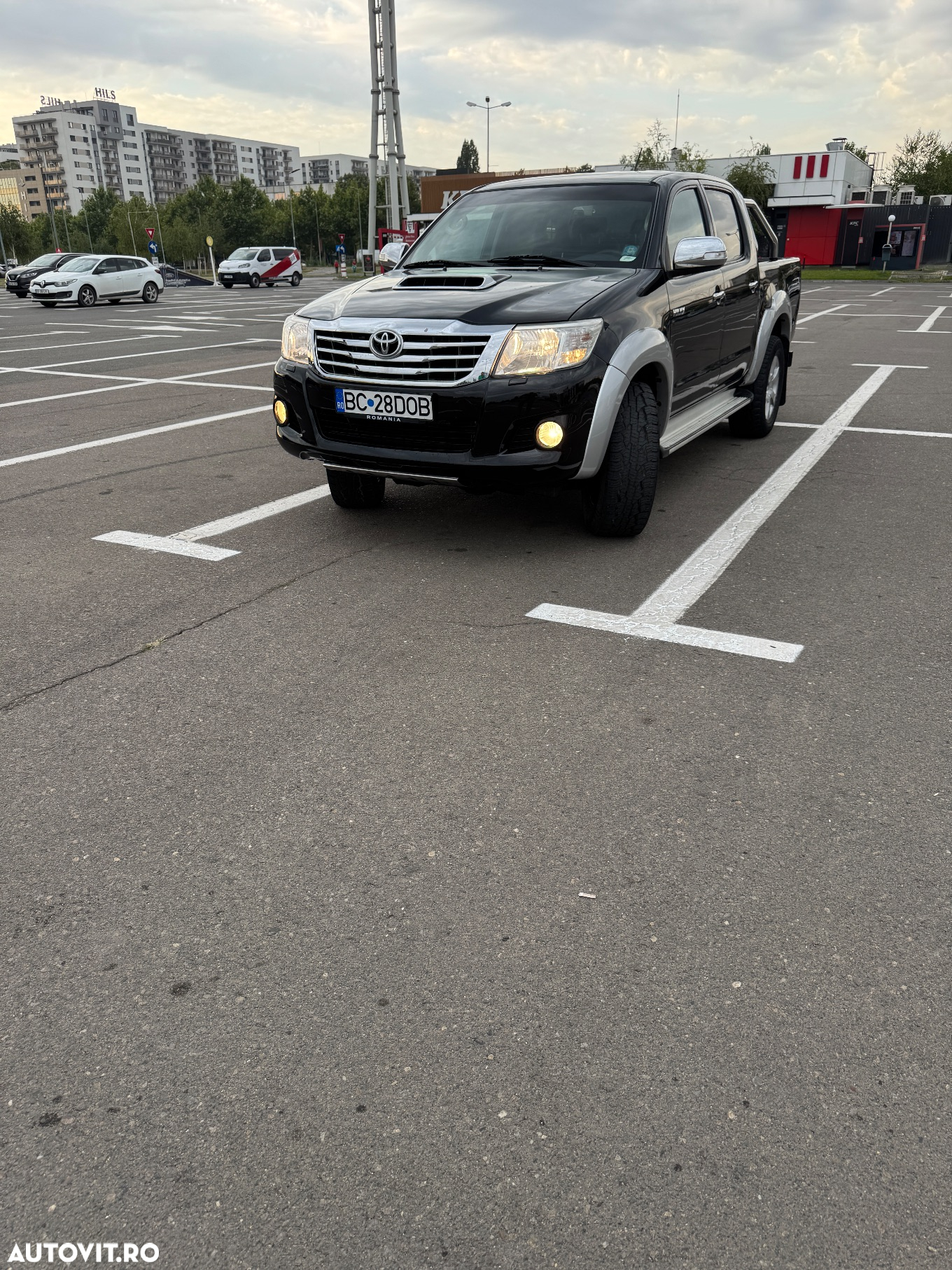 Toyota Hilux - 2