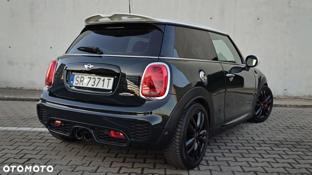 MINI John Cooper Works - 6