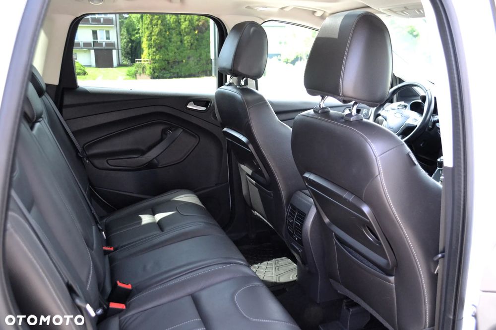 Ford Kuga 2.0 TDCi 4x4 Titanium - 10