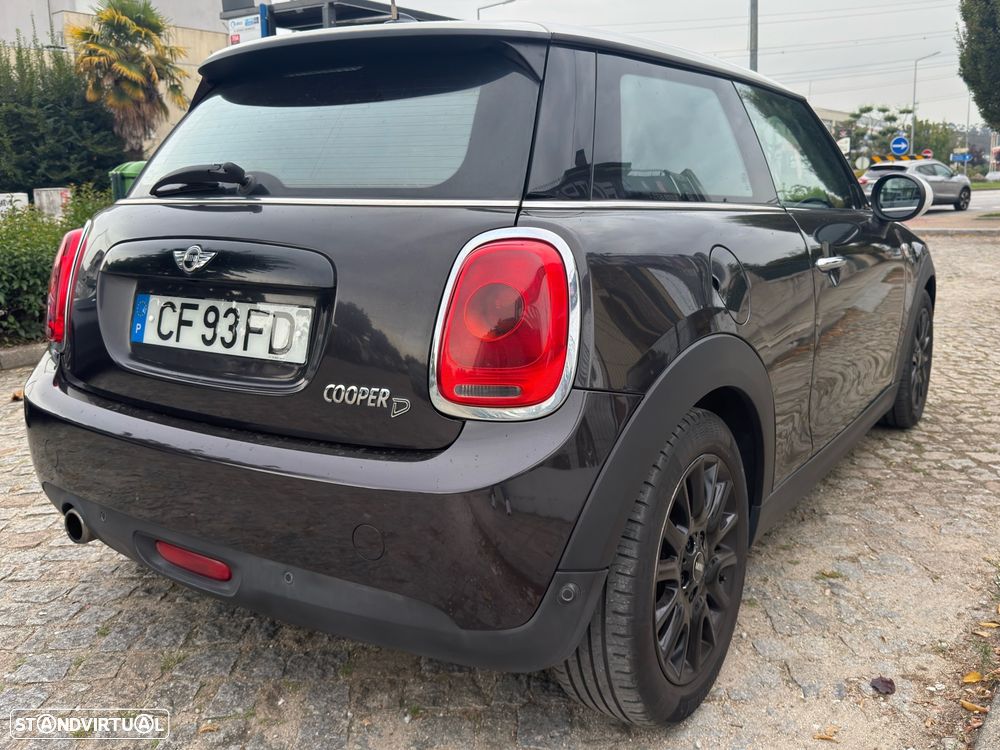 MINI 3 Portas - 4