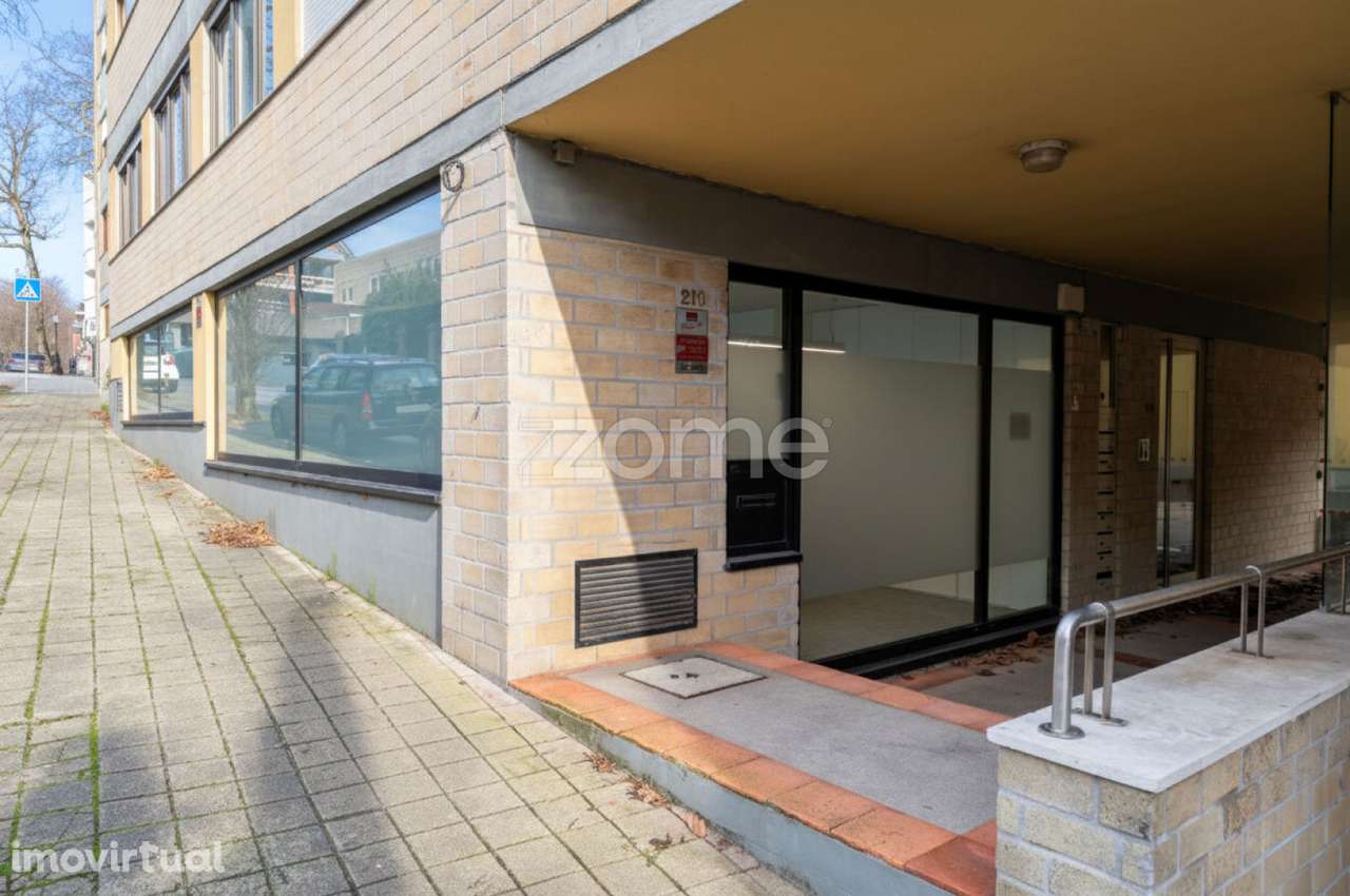 Escritório com Potencial de Conversão em Habitação Foz do Douro, Po... - Grande imagem: 3/18