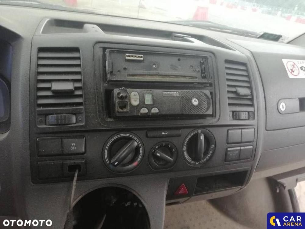 Volkswagen Transporter - 12