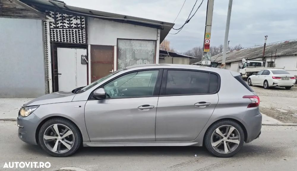 Peugeot 308 1.2 L PureTech Turbo Active - 3