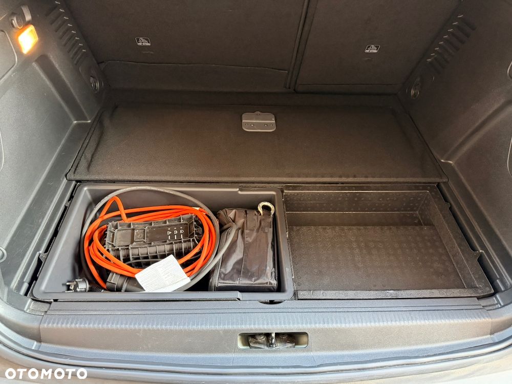 Peugeot 3008 1.6 PureTech Hybrid PHEV Active Pack S&S EAT8 - 24