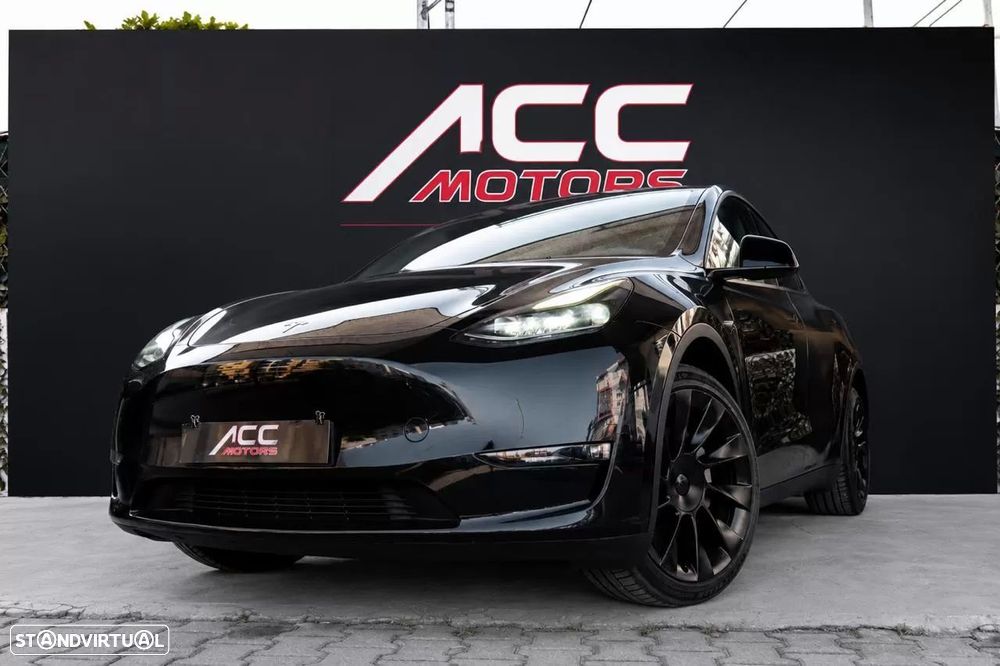 Tesla Model Y Long Range Dual Motor AWD - 16