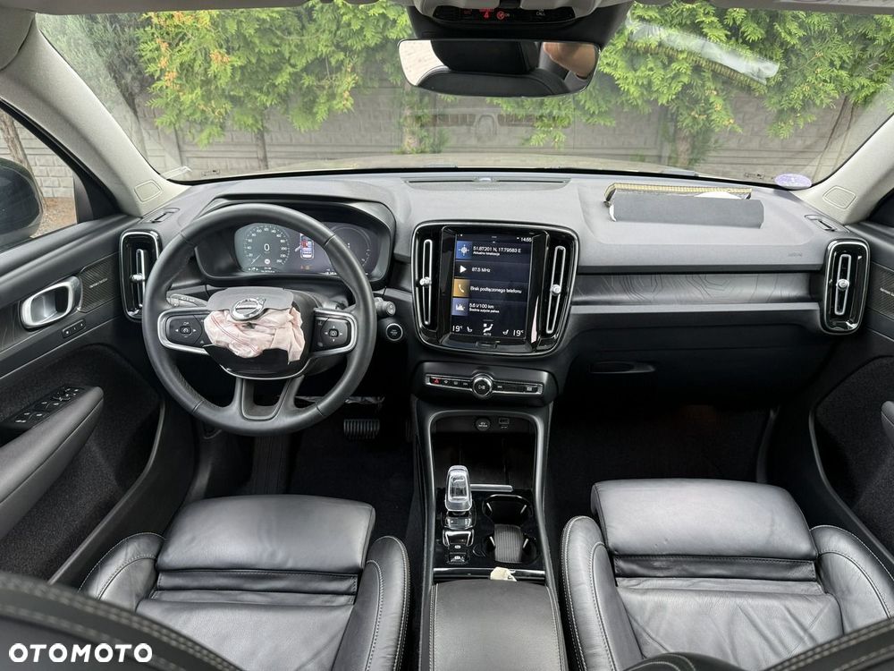 Volvo XC 40 - 9