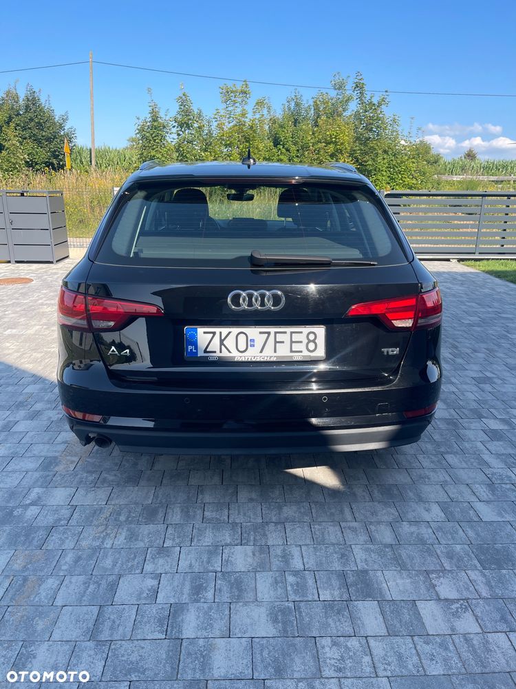 Audi A4 Avant 2.0 TDI - 21