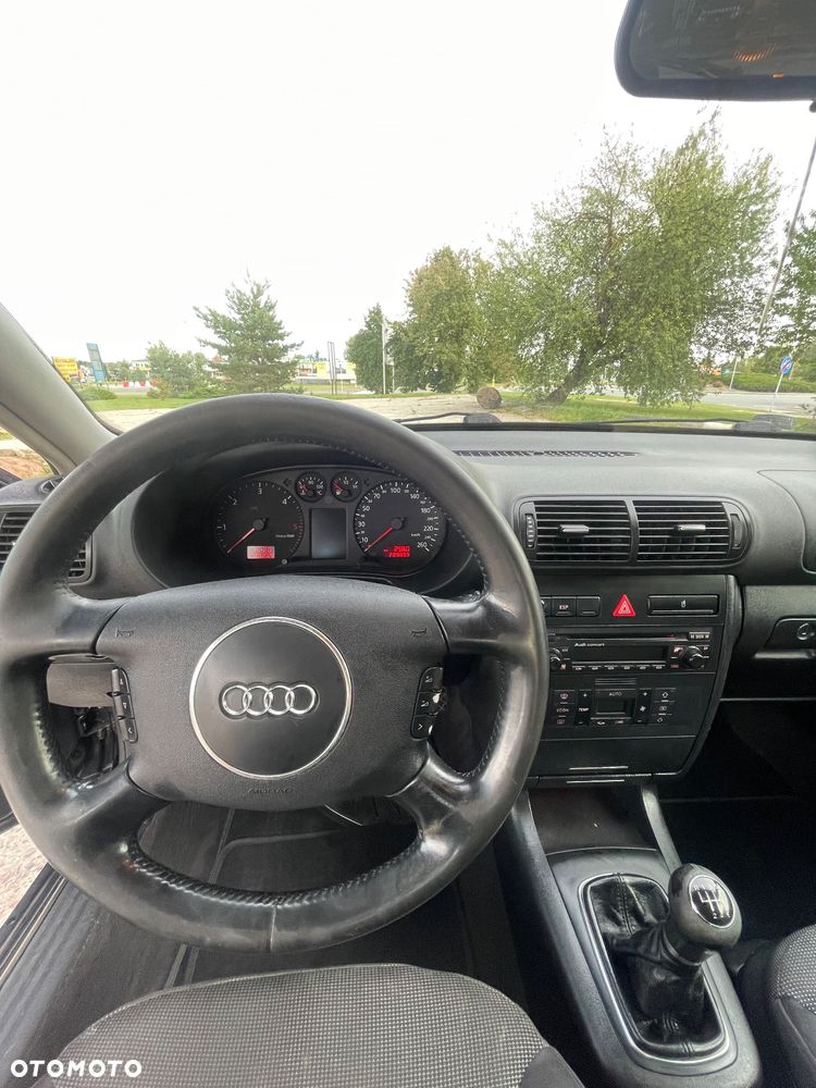 Audi A3 1.9 TDI Ambiente - 13