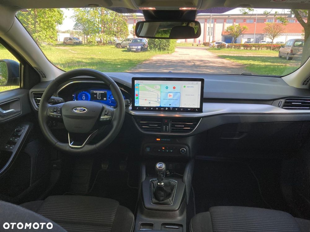 Ford Focus 1.0 EcoBoost Titanium X - 14