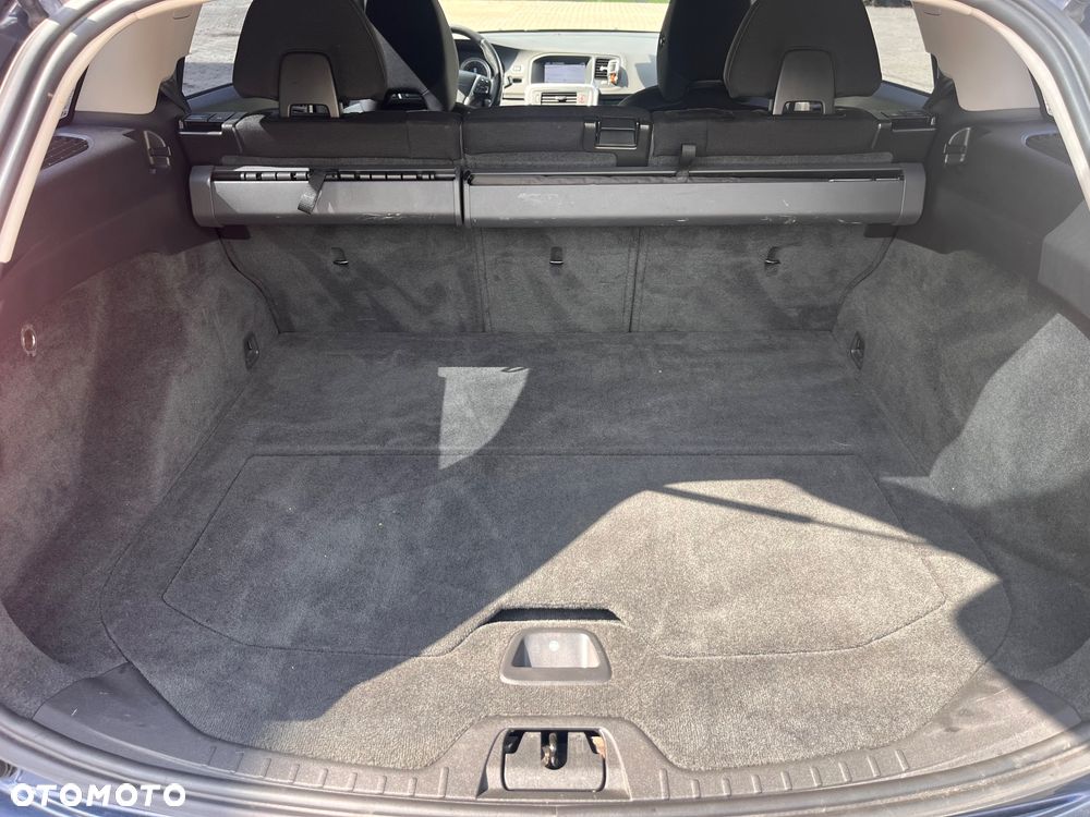 Volvo V60 D3 Geartronic - 24