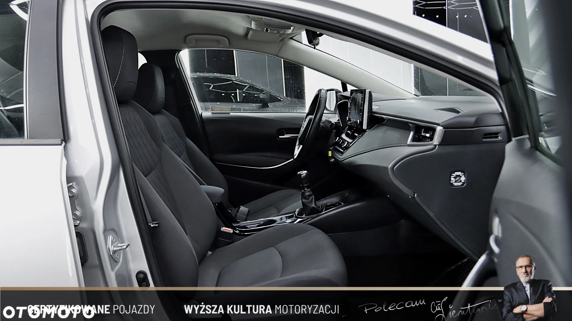 Toyota Corolla 1.6 Comfort - 18