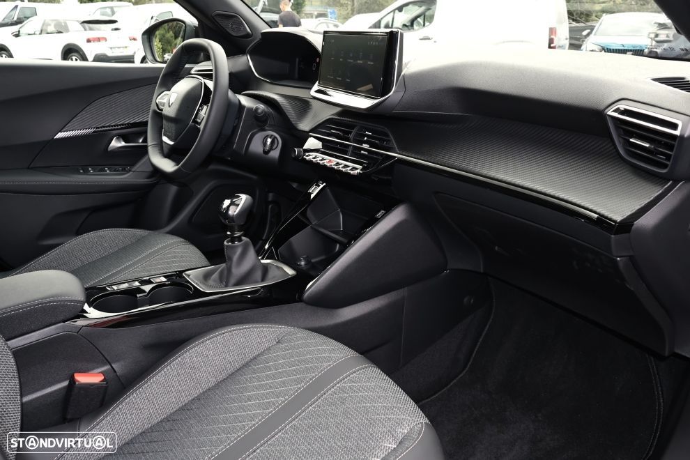 Peugeot 2008 1.2 Allure - 14