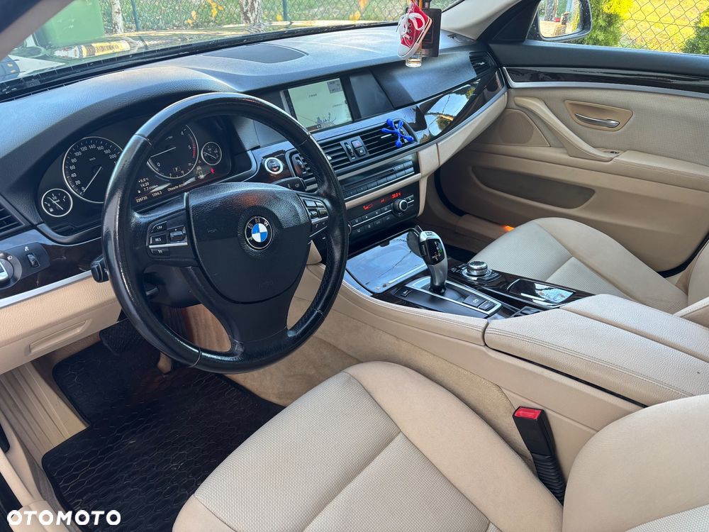 BMW Seria 5 - 25