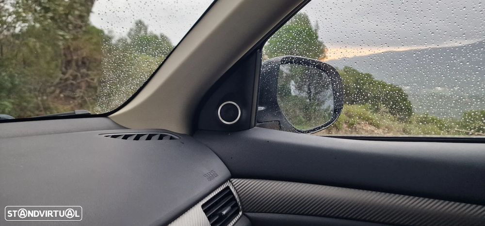 Mitsubishi Outlander 2.2 DI-D Instyle Navi AT 4WD - 18