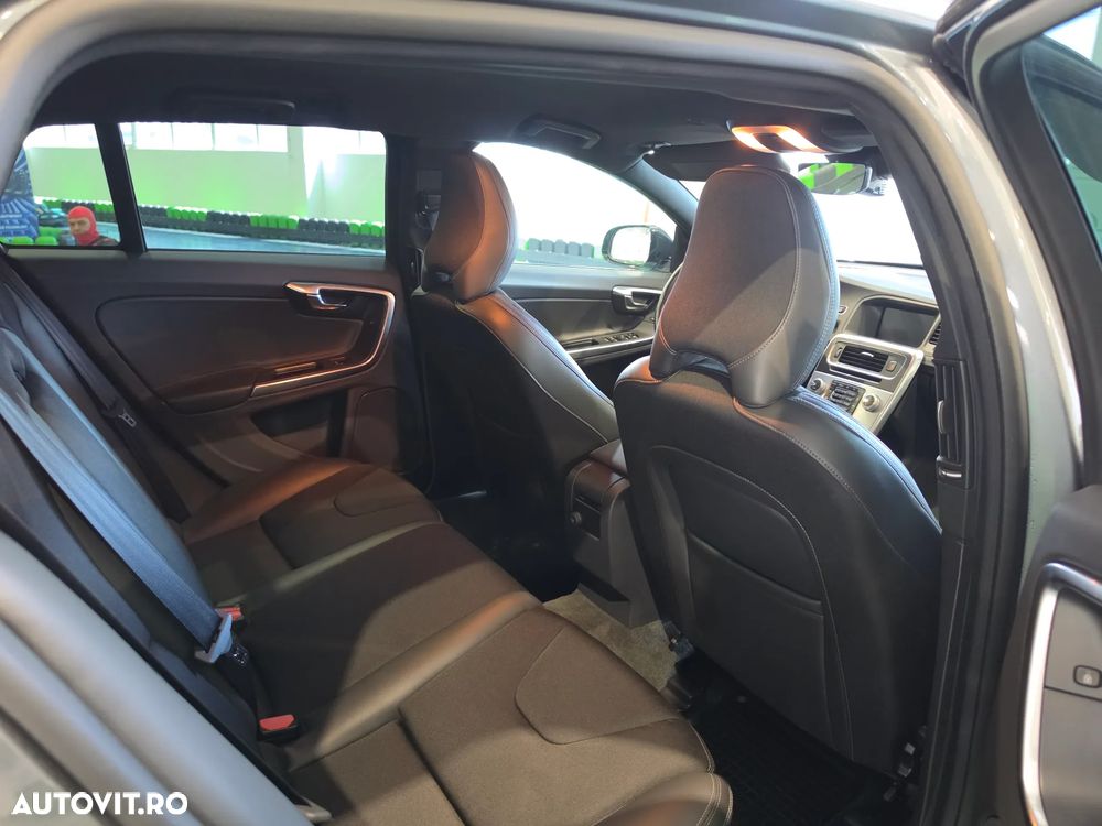 Volvo V60 - 20
