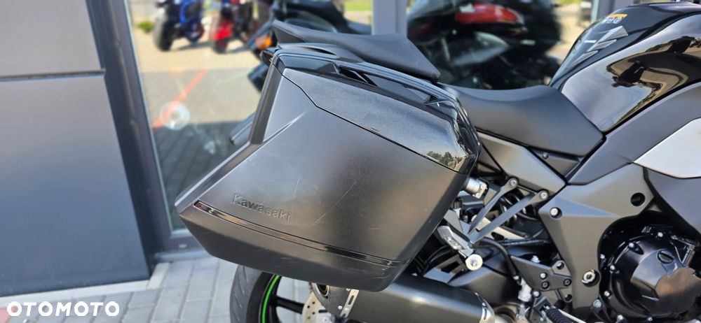 Kawasaki Ninja 1000 SX - 11