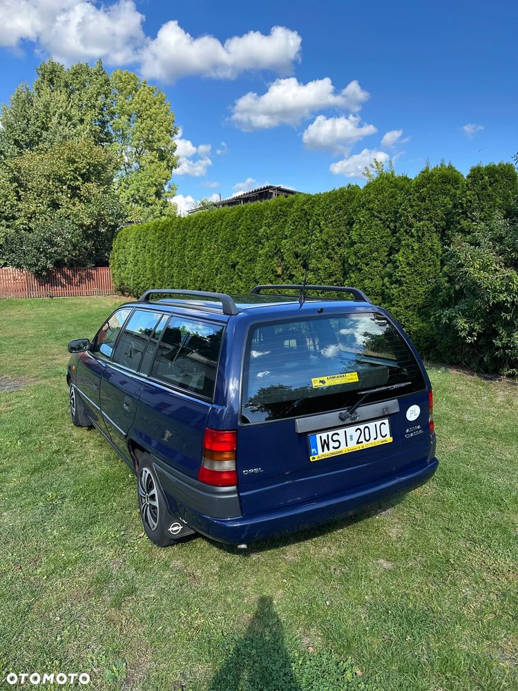 Opel Astra 1.6 - 3