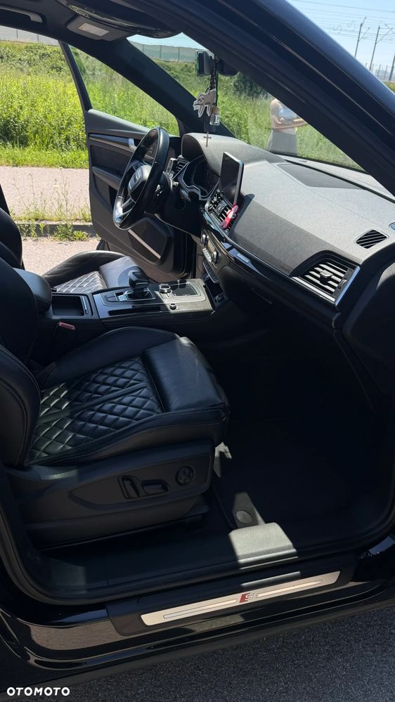 Audi SQ5 - 35