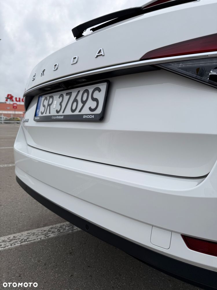 Skoda Superb 2.0 TDI Style DSG - 17