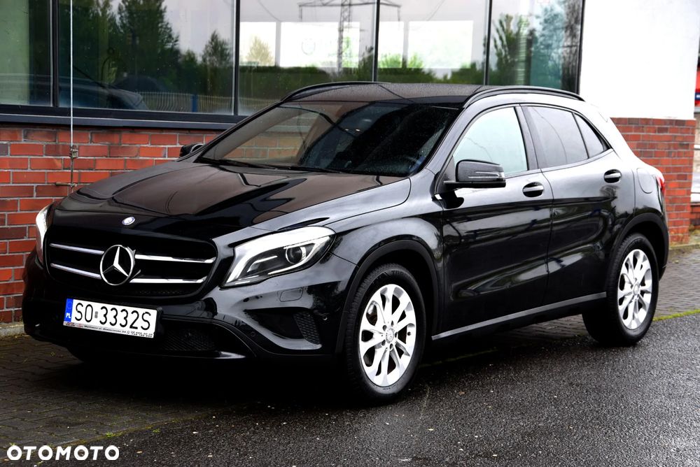 Mercedes-Benz GLA 180 - 19