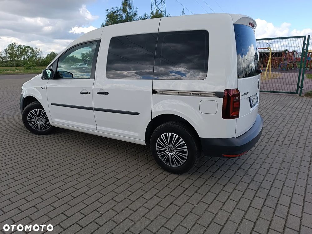 Volkswagen Caddy 2.0 TDI Comfortline - 6