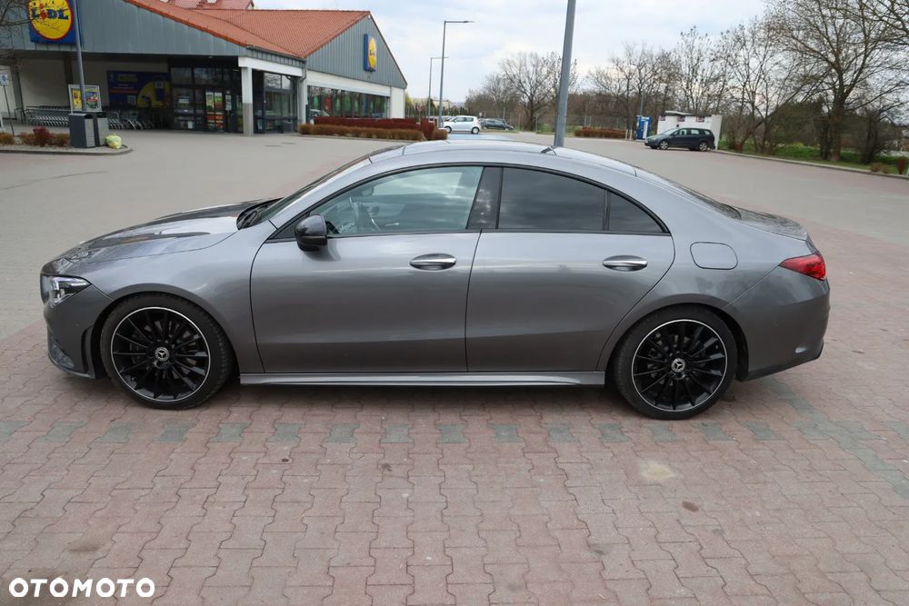 Mercedes-Benz CLA 220 4-Matic AMG Line 7G-DCT - 22
