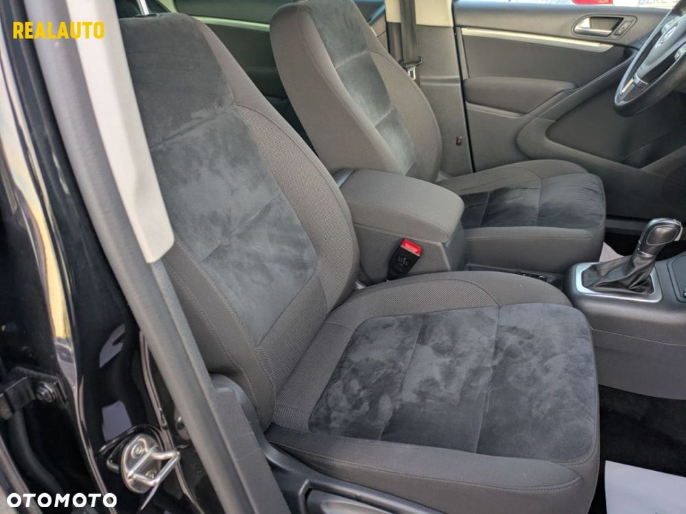 Volkswagen Tiguan - 19