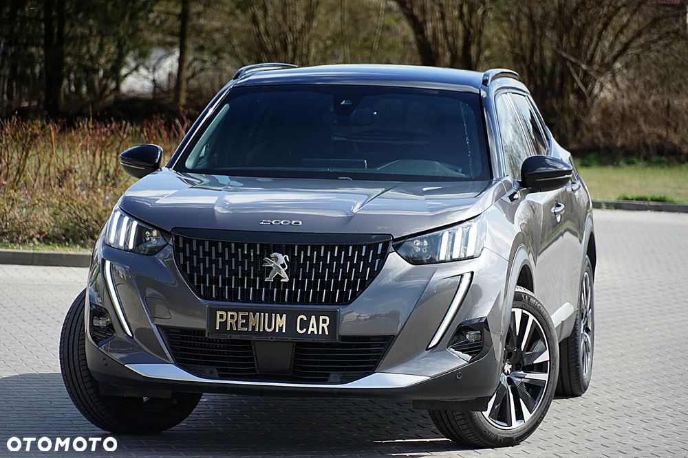 Peugeot 2008 PureTech 130 EAT8 GT - 2