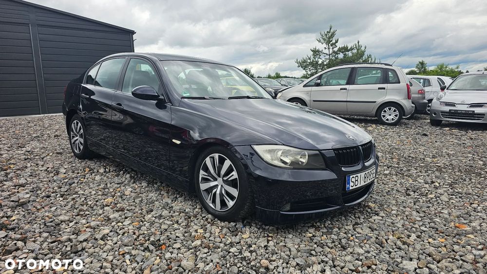 BMW Seria 3 320i - 12