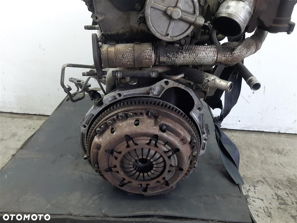 Silnik słupek diesel Nissan Almera  N16 2.2DCI 110KM 2000-2006 KOD : YD22 - 7