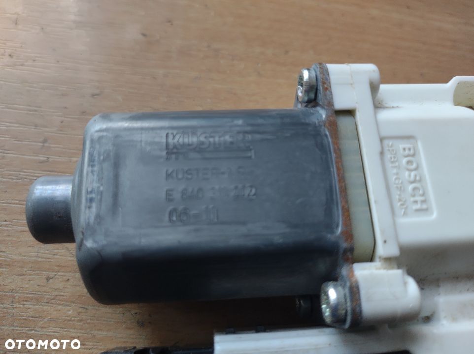 Silniczek szyby Audi A3 prawy przód E840311202 - 3