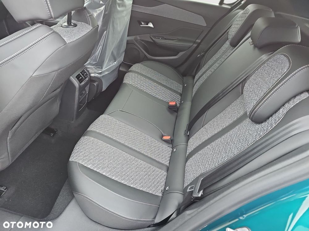 Peugeot 308 - 15