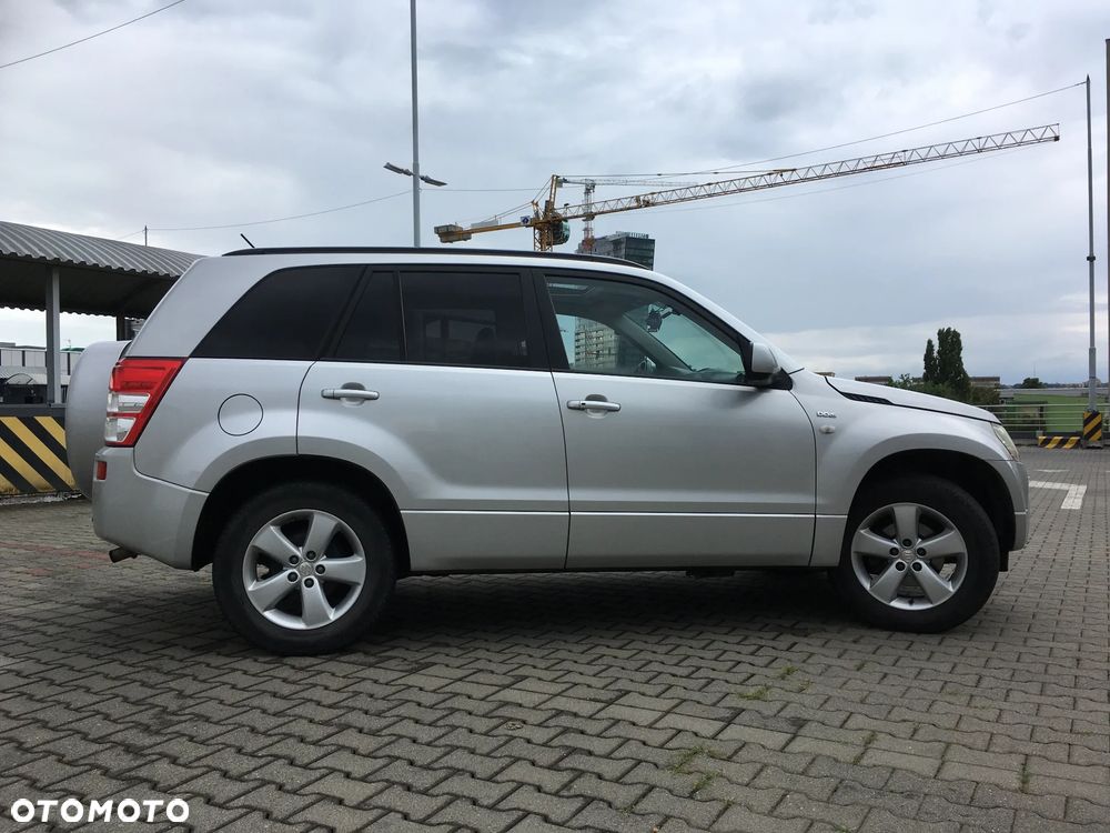 Suzuki Grand Vitara 1.9 DDiS De Luxe - 9