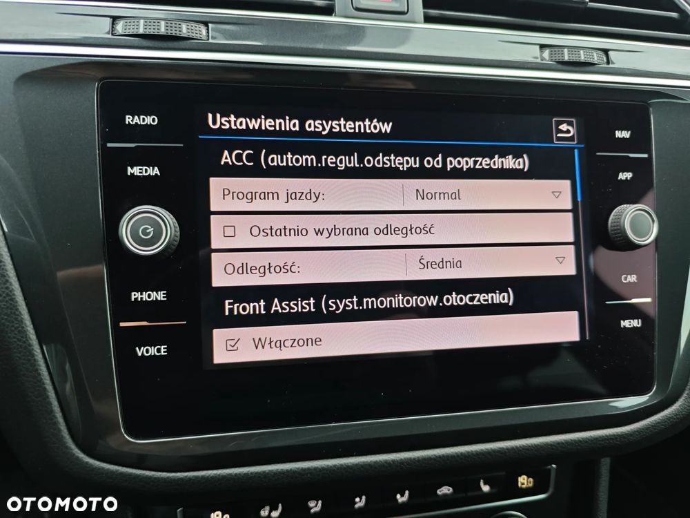 Volkswagen Tiguan 1.5 TSI EVO Comfortline - 25