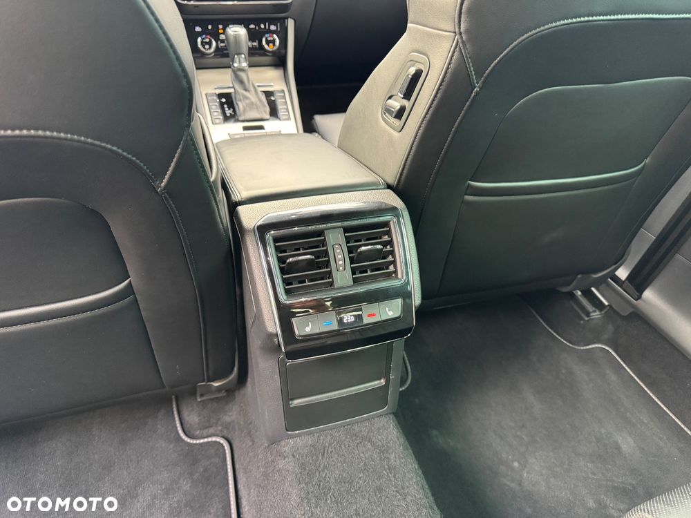 Skoda Superb 2.0 TSI 4x4 L&K DSG - 15