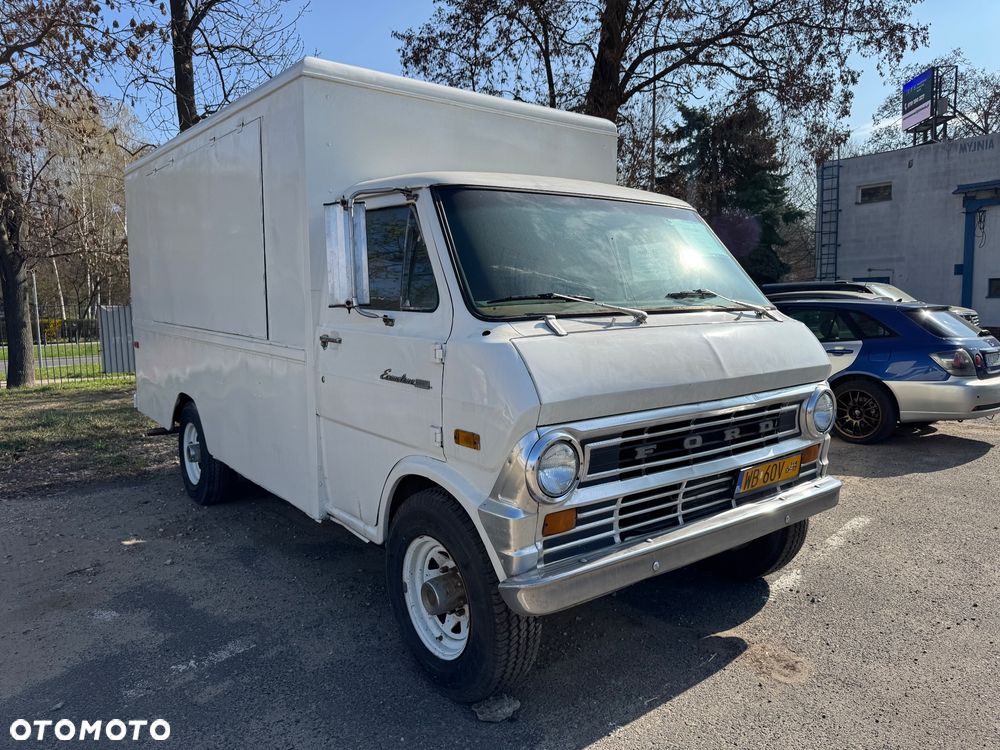 Ford Econoline - 1