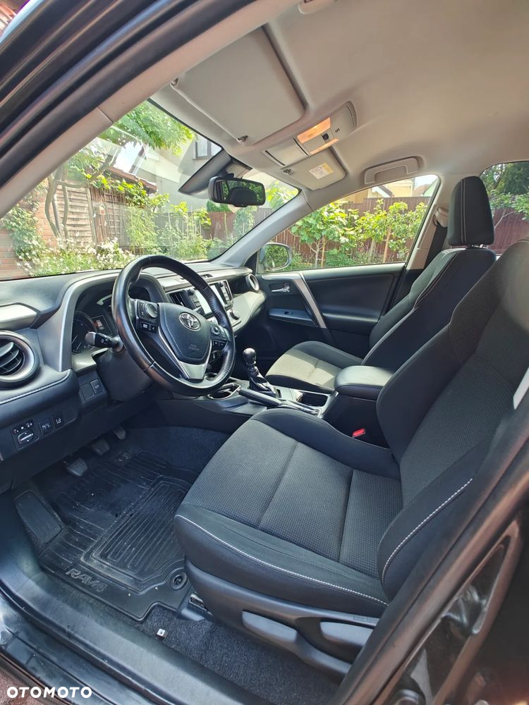 Toyota RAV4 2.0 D-4D 4x2 Start-Stop Edition-S - 9