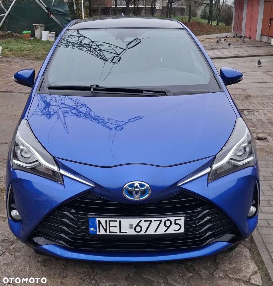 Toyota Yaris Hybrid 100 Dynamic EU6 - 1
