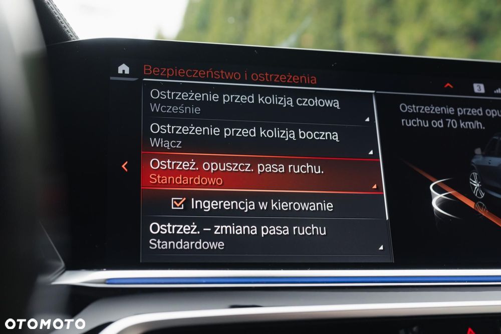 BMW X5 M M50d - 25