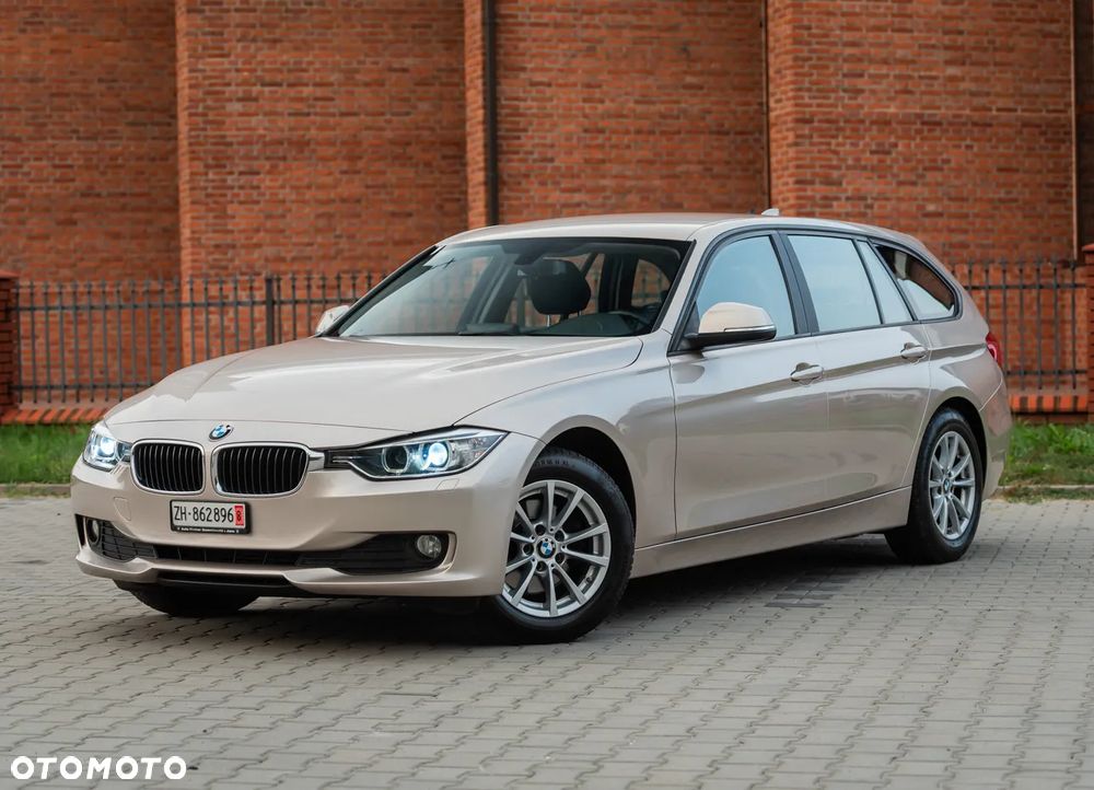 BMW Seria 3 320d xDrive Sport-Aut Modern Line - 2