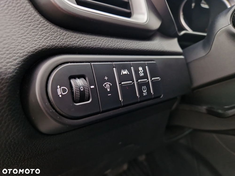 Kia Ceed 1.5 T-GDI M DCT - 21