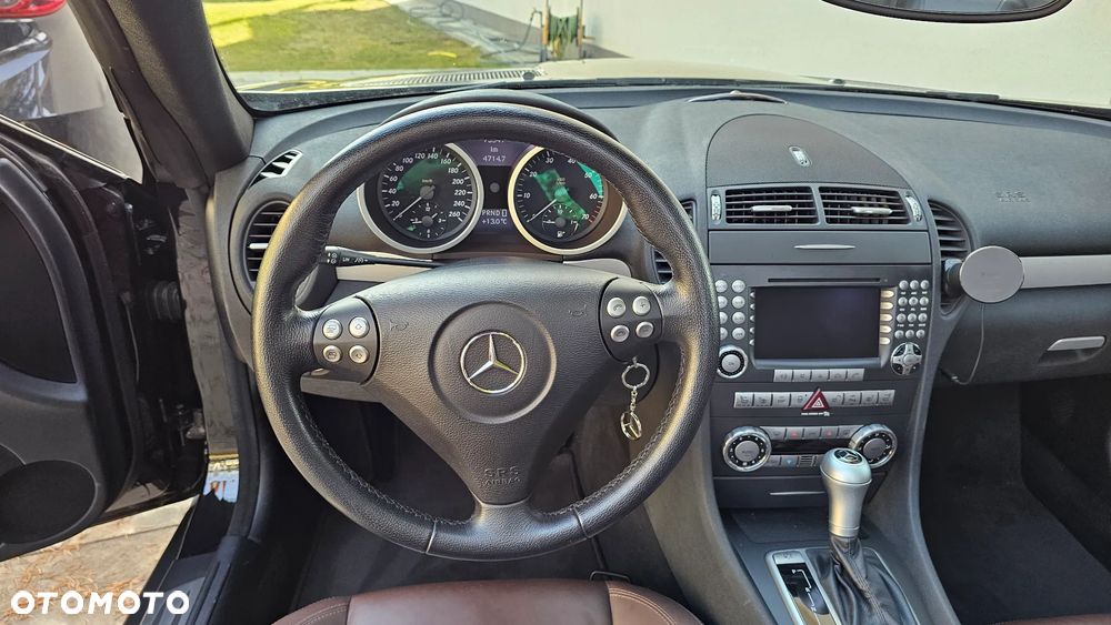 Mercedes-Benz SLK - 32