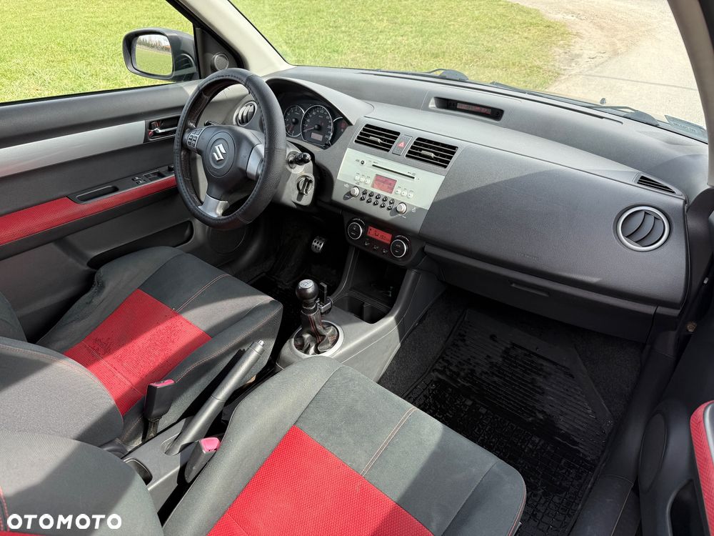 Suzuki Swift 1.6 Sport - 11