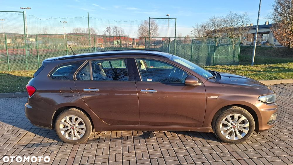 Fiat Tipo 1.4 T-Jet Business Line - 4