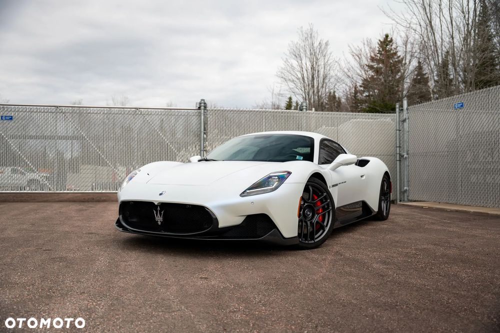 Maserati MC20 Standard - 1