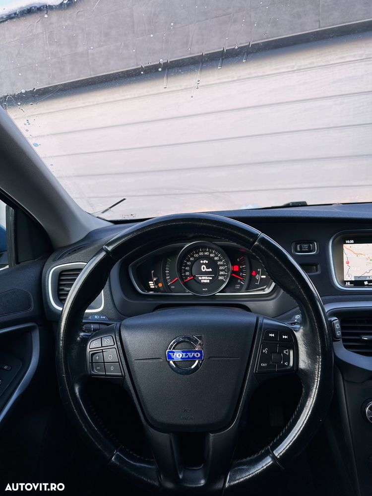 Volvo V40 D2 Kinetic - 7